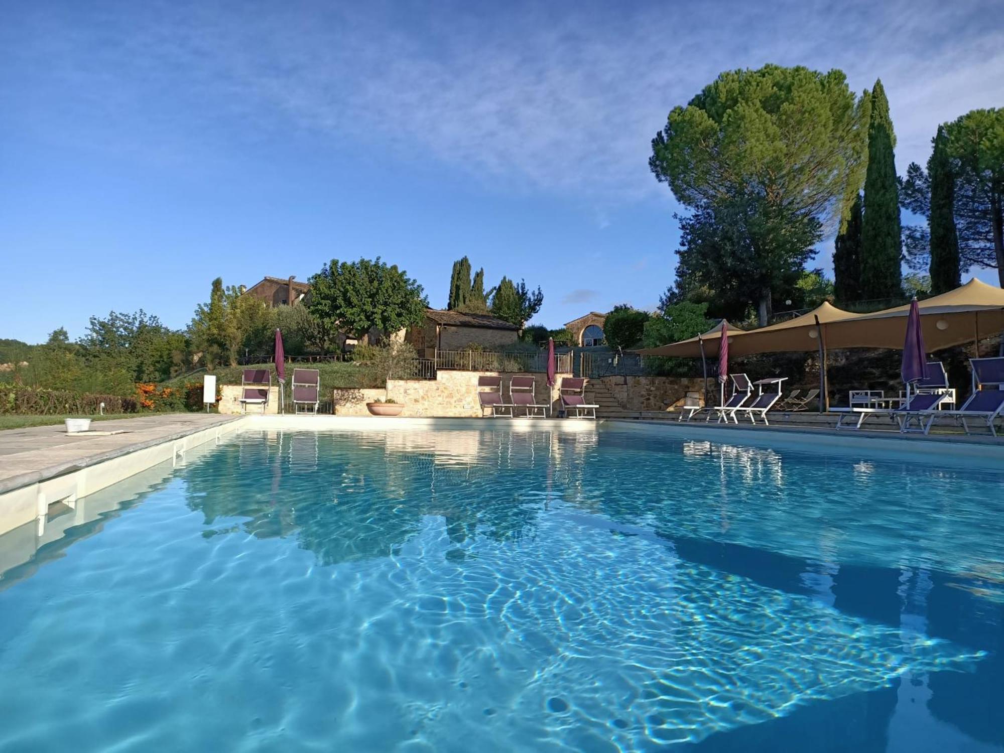 Relais Antico Borgo San Lorenzo Poggibonsi Εξωτερικό φωτογραφία